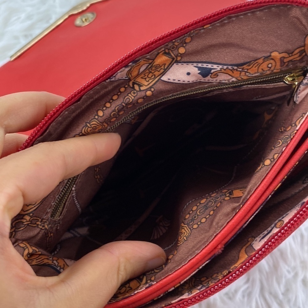 NWT La Terre Fashion Crossbody Bag - Picture 6 of 9